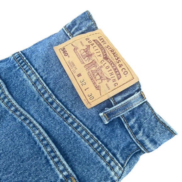 Levi's 560 Jeans Men's Size  (32x30) Loose Fit Tapered Leg Baggy Denim Y2K - Picture 1 of 8